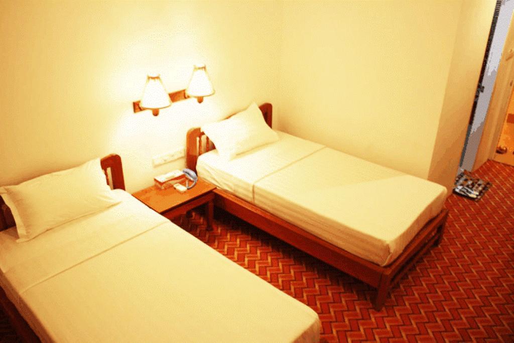 Raza Gyo Hotel Pagan Pokój zdjęcie