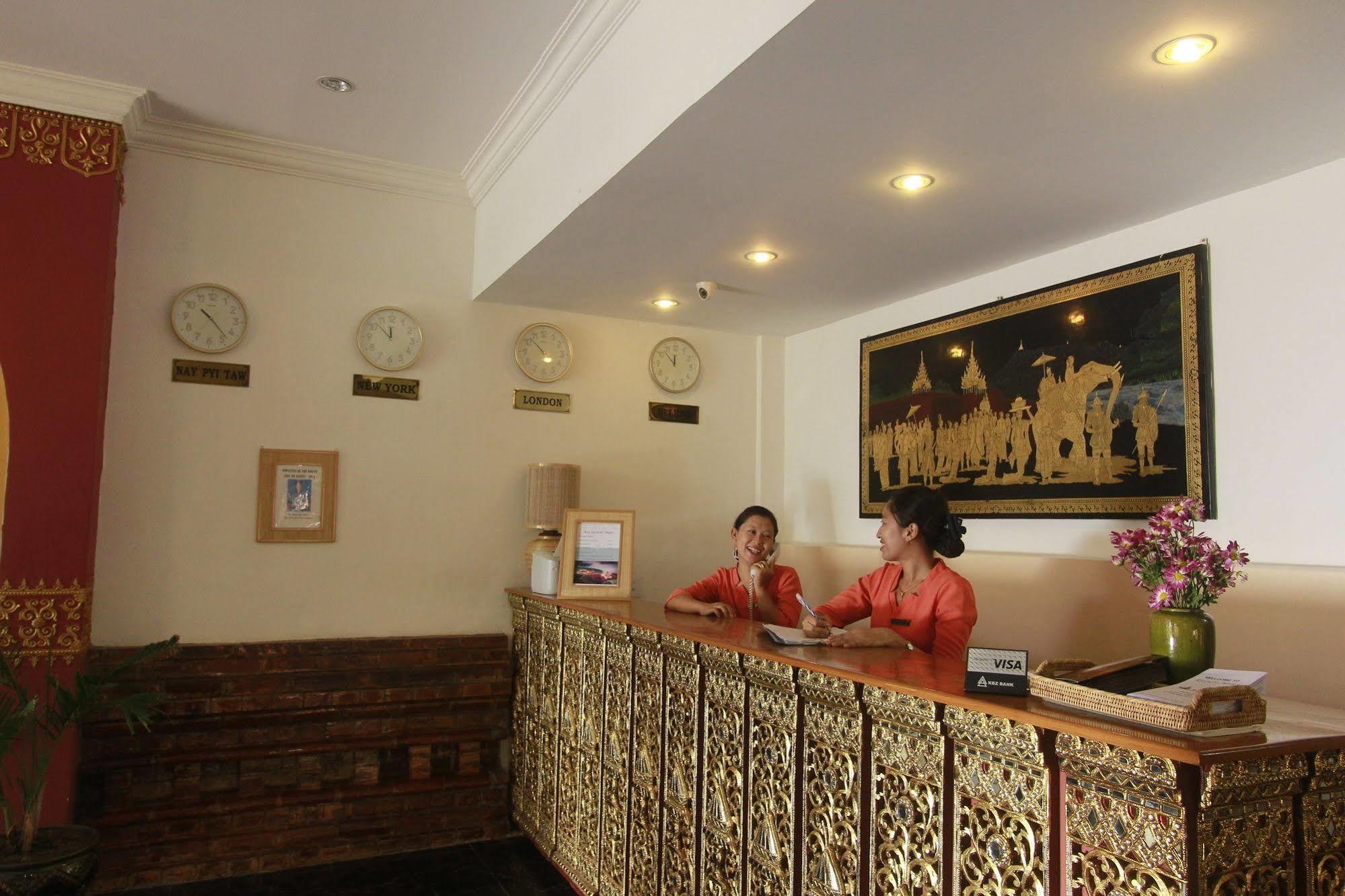 Raza Gyo Hotel Pagan Zewnętrze zdjęcie